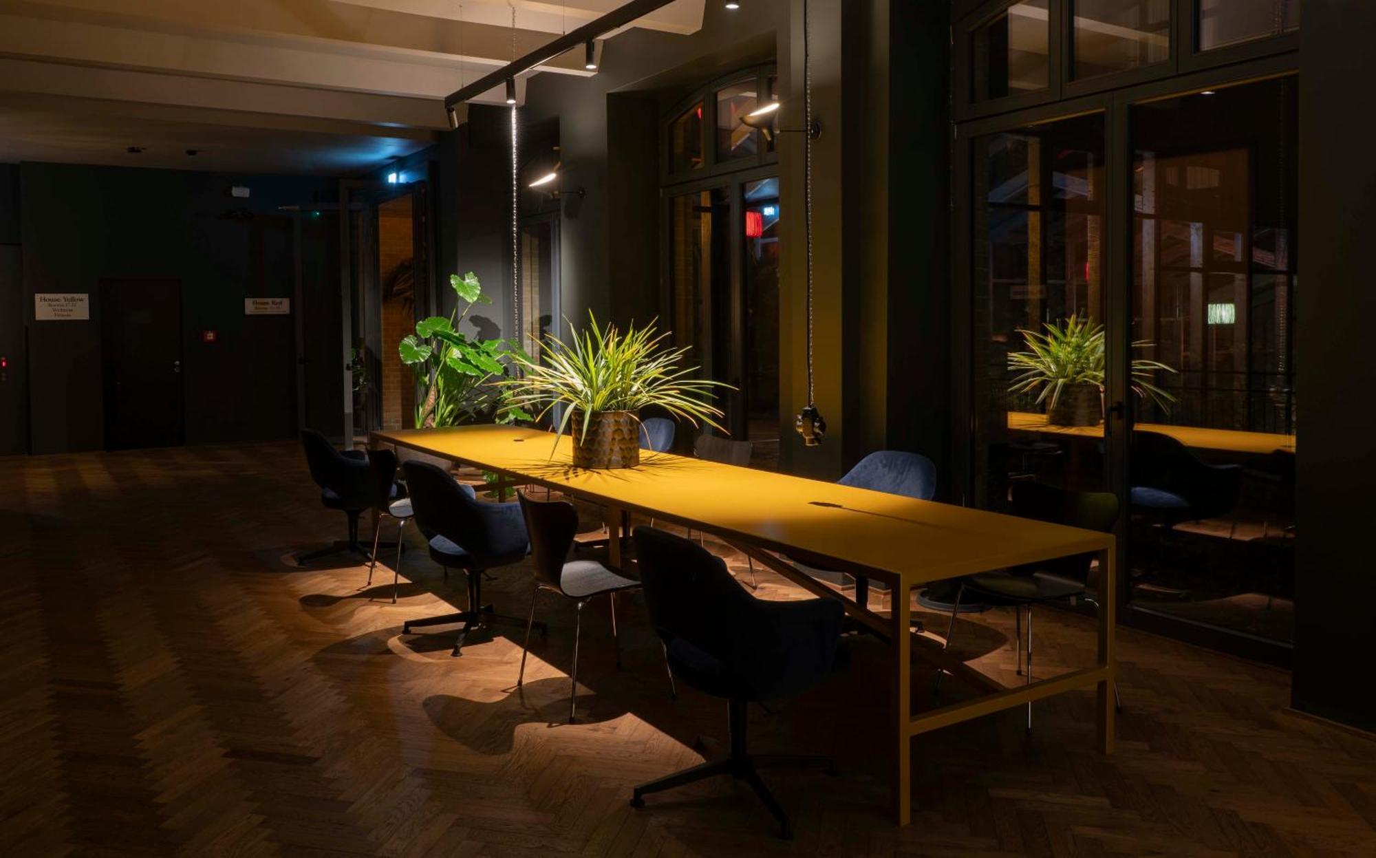 Sly Berlin Hotel Eksteriør billede The library at the University of Copenhagen